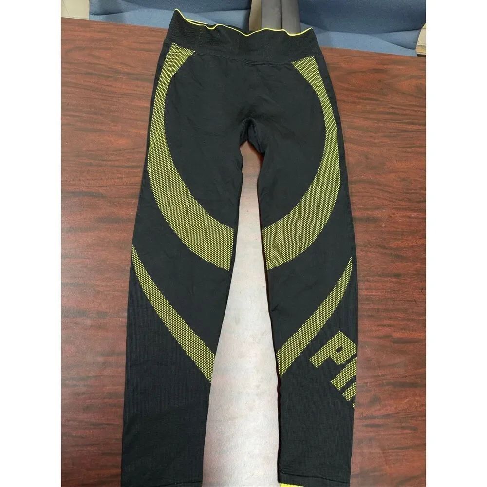PINK Victoria’s Secret Active Workout Leggings Size Large